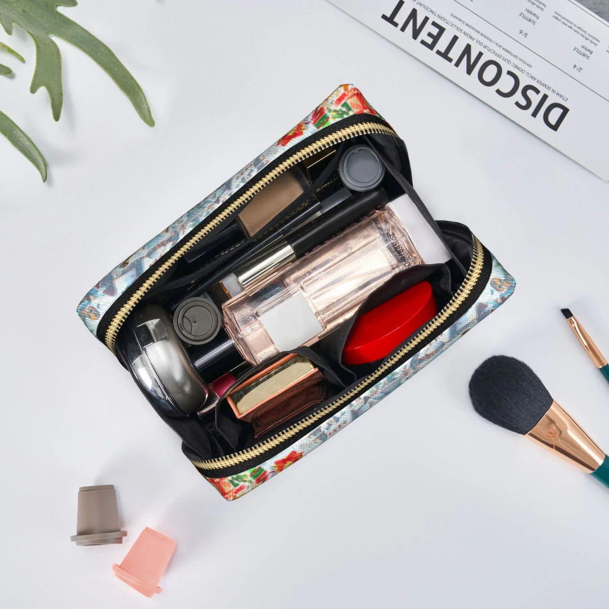 The Inch Christmas Adventures Cosmetic Bag Makeup Organizer Leather Portable Pouch Gift Travel Toiletry Bag Storage Purse