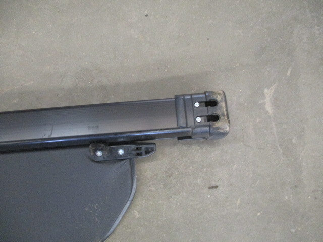 Pre-Owned 2021 Toyota Venza Trunk Cargo Shade Cover OEM LKQ (Good)